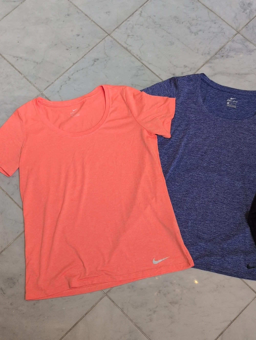 Nike Bundle. Size Women's M.  2 Dri-Fit Scoop Neck Tees. 1 Black Ribbed Hoodie